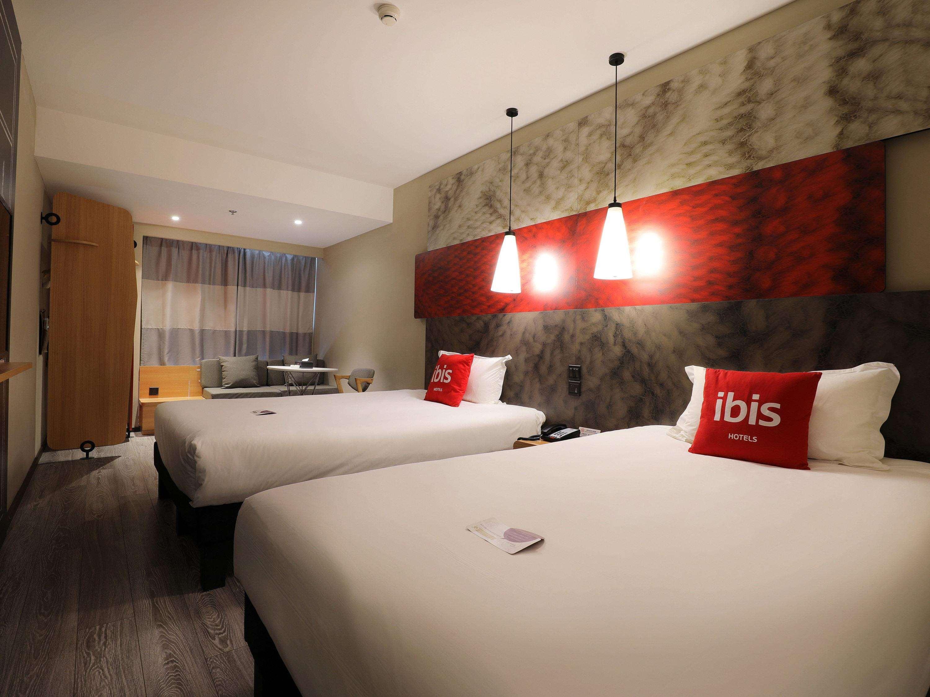 Ibis Dujiangyan Hotel Chengdu Extérieur photo