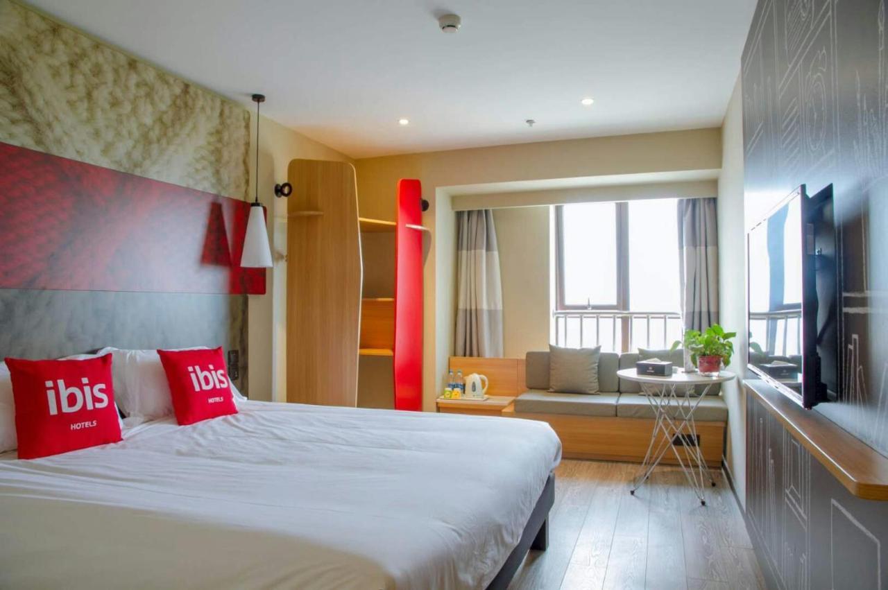 Ibis Dujiangyan Hotel Chengdu Extérieur photo