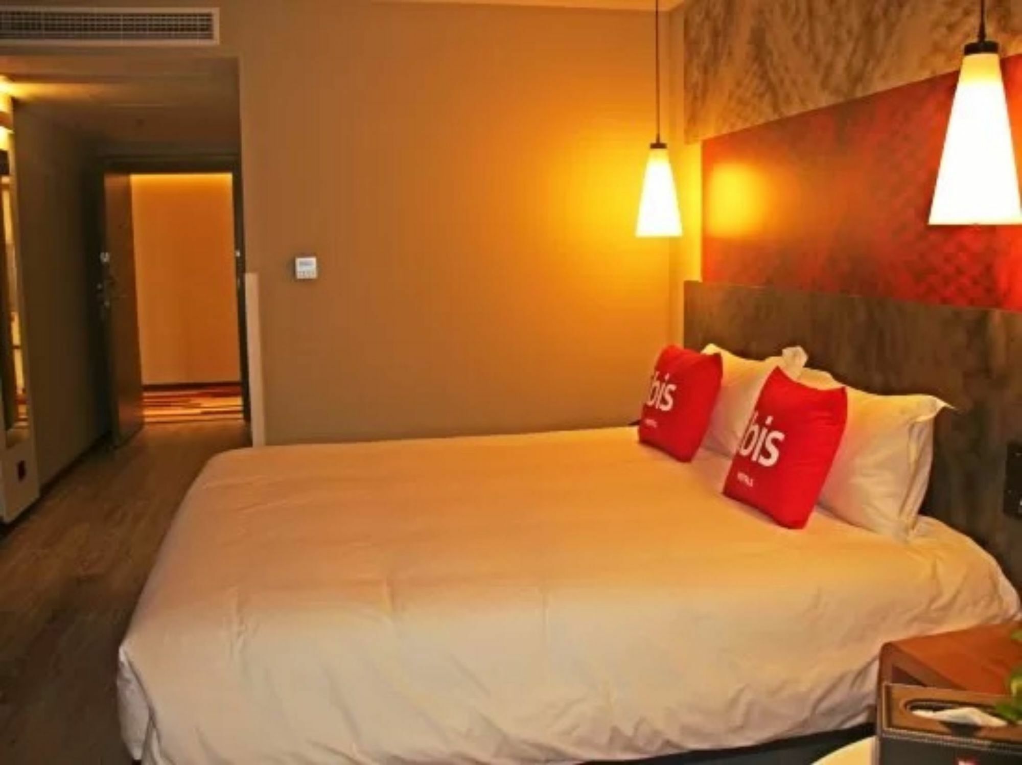 Ibis Dujiangyan Hotel Chengdu Extérieur photo