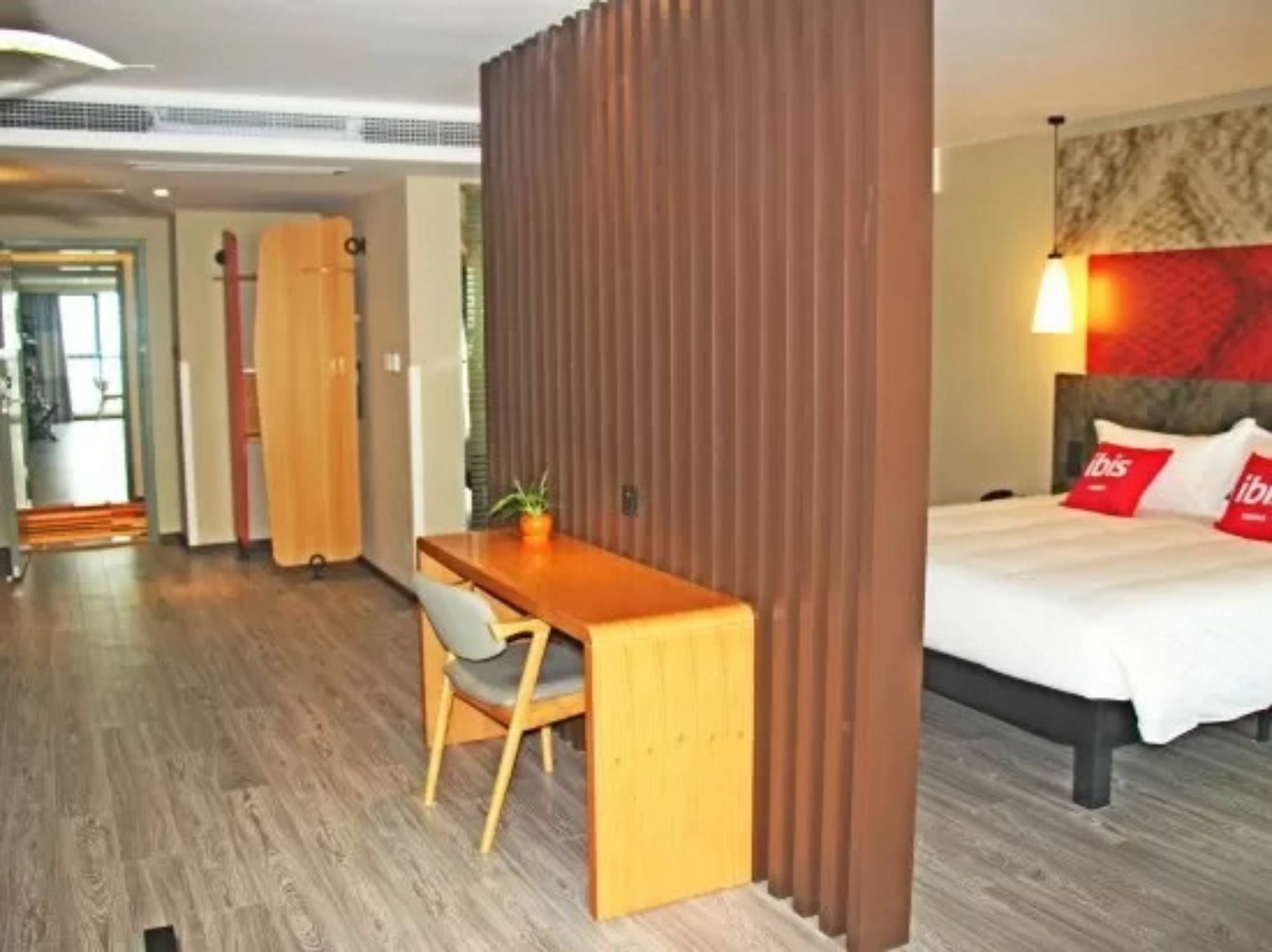 Ibis Dujiangyan Hotel Chengdu Extérieur photo